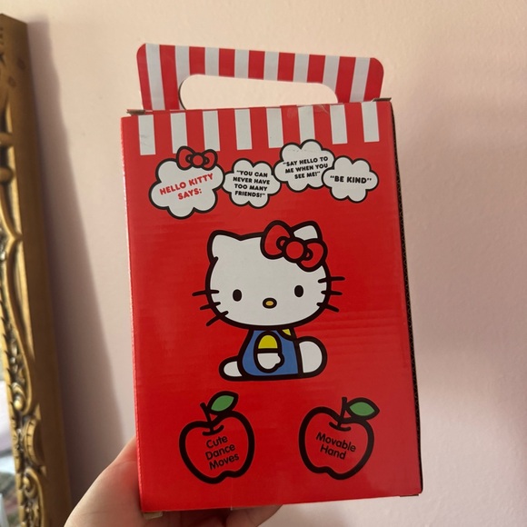 Hello Kitty dancing figure - Picture 3 of 3